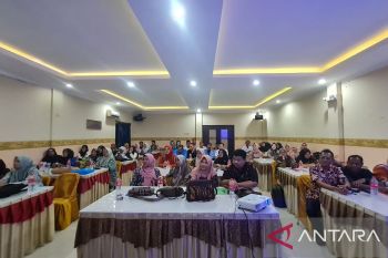 Ratusan pengajar utama di Sumsel  bimtek revitalisasi bahasa daerah