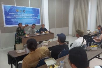 TNI edukasi warga tingkatkan pelayanan pariwisata di KEK Mandalika