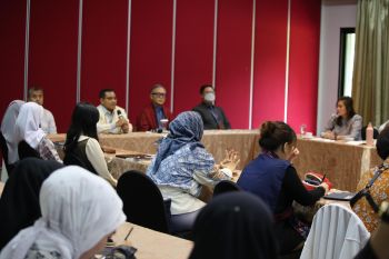 BI Jambi berikan pelatihan desain bagi perancang busana lokal