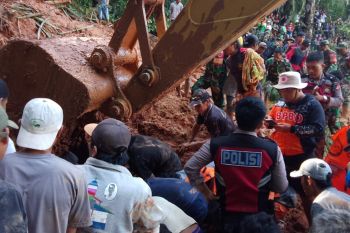 Korban jiwa tanah longsor di Toraja Utara bertambah menjadi tiga orang