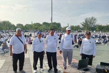 Kanwil Kemenag Riau luncurkan senam haji dan seragam batik