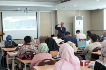 Kawal badan publik di Jakarta raih predikat informatif