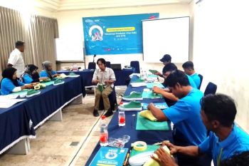 Kemenperin dorong IKM alas kaki berinovasi