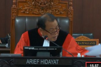 Hakim MK meragukan keabsahan tanda tangan Ketum PKN Anas Urbaningrum