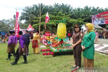 Bangka Selatan menggelar festival "Ngarak Telok Serujo"