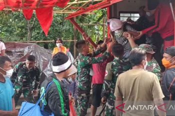 Pemkab Sitaro perpanjang Status Tanggap Darurat Gunung Ruang