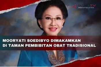 Mooryati Soedibyo dimakamkan di Taman Pembibitan Obat Tradisional