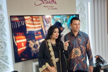 Selebriti Titi Kamal arungi Arab Saudi