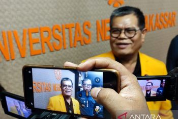 Rektor UNM ingin segera bangun kampung halamannya di Sulawesi Barat