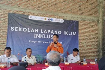 Warga pesisir Lampung Selatan ikuti sekolah lapang iklim
