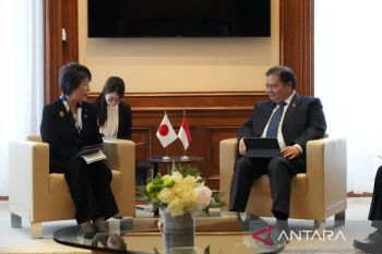 Bertemu Airlangga, Menlu Jepang harap dukungan RI perkuat OECD
