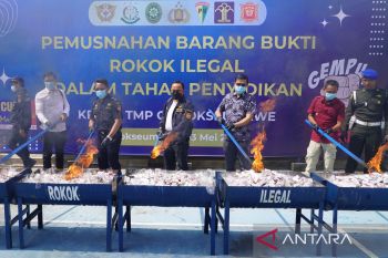 Bea cukai musnahkan ratusan ribu rokok ilegal di Aceh Utara