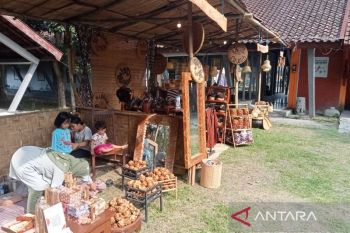 Pemkab Bantul memperkuat industri kecil menengah kuliner dan kerajinan