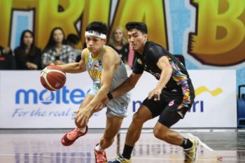 Rajawali rekrut Samuel Devin Susanto guna susul pelatih Efri Meldi