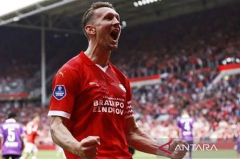 PSV Eindhoven juarai Liga Belanda setelah telan Rotterdam 4-2