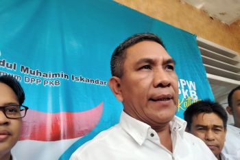 Andi Sulaiman mengantar langsung berkas bakal Cagub Kaltara ke PKB