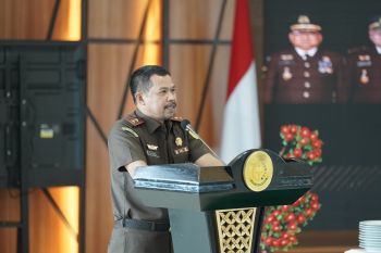 Kajati Sulsel mengingatkan jaksa jaga muruah institusi