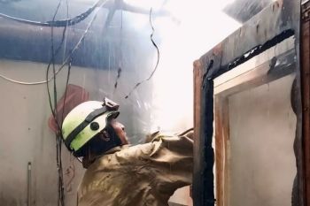 Sebuah Rumah di Lubang Buaya terbakar diduga lupa mematikan kompor