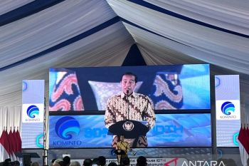 Presiden Jokowi: Perangkat teknologi-komunikasi masih didominasi impor