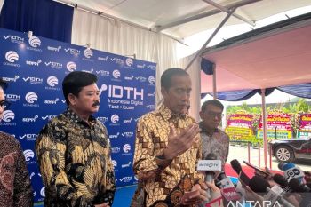 Pabrik sepatu Bata tutup, Presiden nilai karena efisiensi hingga kalah saing