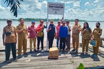 Pemprov Kalteng bantu peralatan Pokmaswas dukung pelestarian sumber daya perikanan