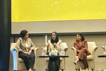 Kemendikbudristek bantu perempuan berkarya melalui program