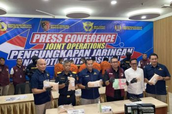 DJBC dan Polri gagalkan penyelundupan ekstasi lewat barang kiriman