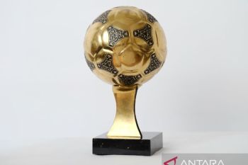 Trofi bola emas Maradona di Piala Dunia 1986 akan dilelang