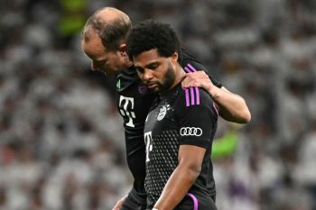Penyerang Bayern Muenchen Gnabrycedera hingga akhir musim