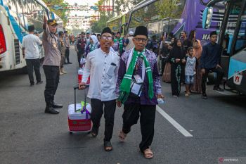Pemberangkatan jamaah calon haji Bojonegoro