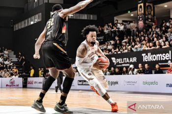 Pelita Jaya beri kekalahan perdana untuk Dewa United di IBL