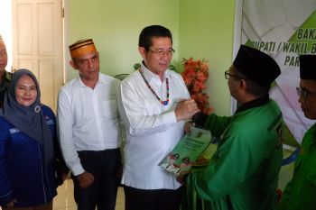 Balon  gubernur Kaltara kembalikan formulir penjaringan kepada PPP