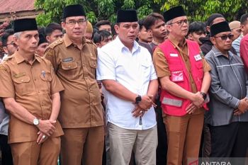 Ketua DPRD Kota Padang Panjang, harapkan solusi dan bantuan atasi jalan putus (Video)