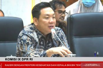 Wakil Ketua Komisi IX DPR: Tren #KaburAjaDulu harus jadi otokritik