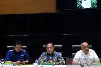 Masyarakat Indonesia jangan tergiur tawaran ibadah haji tanpa menunggu