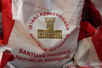 Pemkab Tanah Datar terima bantuan paket sembako dari Menteri Pertahanan dan Presiden