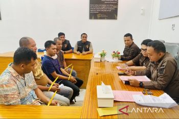 Polres Aceh Barat limpahkan empat tersangka penyeludupan Rohingya ke Jaksa