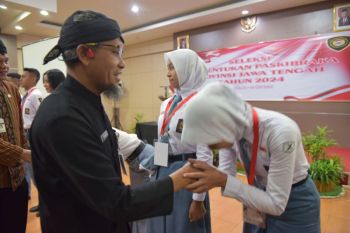 Pemprov Jateng  kirim empat pelajar untuk calon Paskibraka Nasional