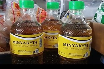 Disdagnaker Pacitan temukan peredaran "minyakita" oplosan