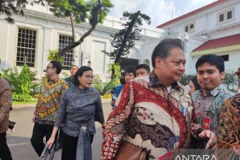 Malam ini, Partai Golkar rembuk kepastian Khofifah-Emil di Pilkada Jatim 2024