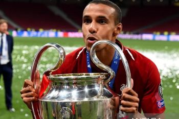 Joel Matip berpisah dengan Liverpool setelah delapan tahun bersama