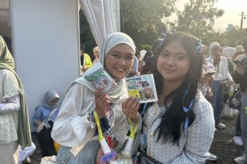 NCTzen beri pernak-pernik penonton konser NCT DREAM di Jakarta