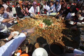 Eri Cahyadi: Rujak uleg gambaran toleransi di Kota Surabaya