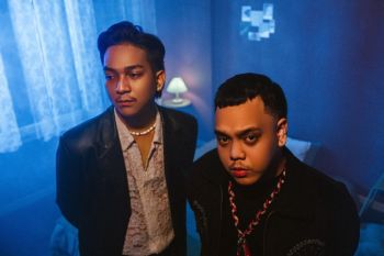 Daun Jatuh lewat lagu "Kini" menyesal