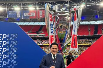 Klub Oxford United lolos ke Divisi Championship