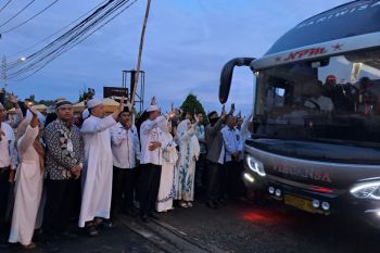 Pemkab Pasaman Barat berangkatkan 331 orang calon haji
