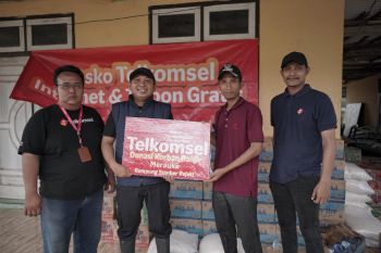 Telkomsel buka posko layanan internet bagi korban banjir di Merauke