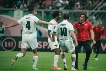 Pemain Timnas Indonesia, Jay Idzes, "clean sheet" saat Venezia menangi semifinal