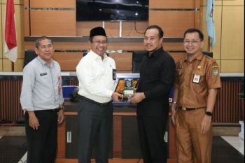 DPRD Barito Utara studi banding ke Pemkab Banjar terkait PAD