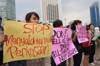 Telaah/Opinion - Pernikahan paksa karena pemerkosaan ditinjau dari hukum Islam